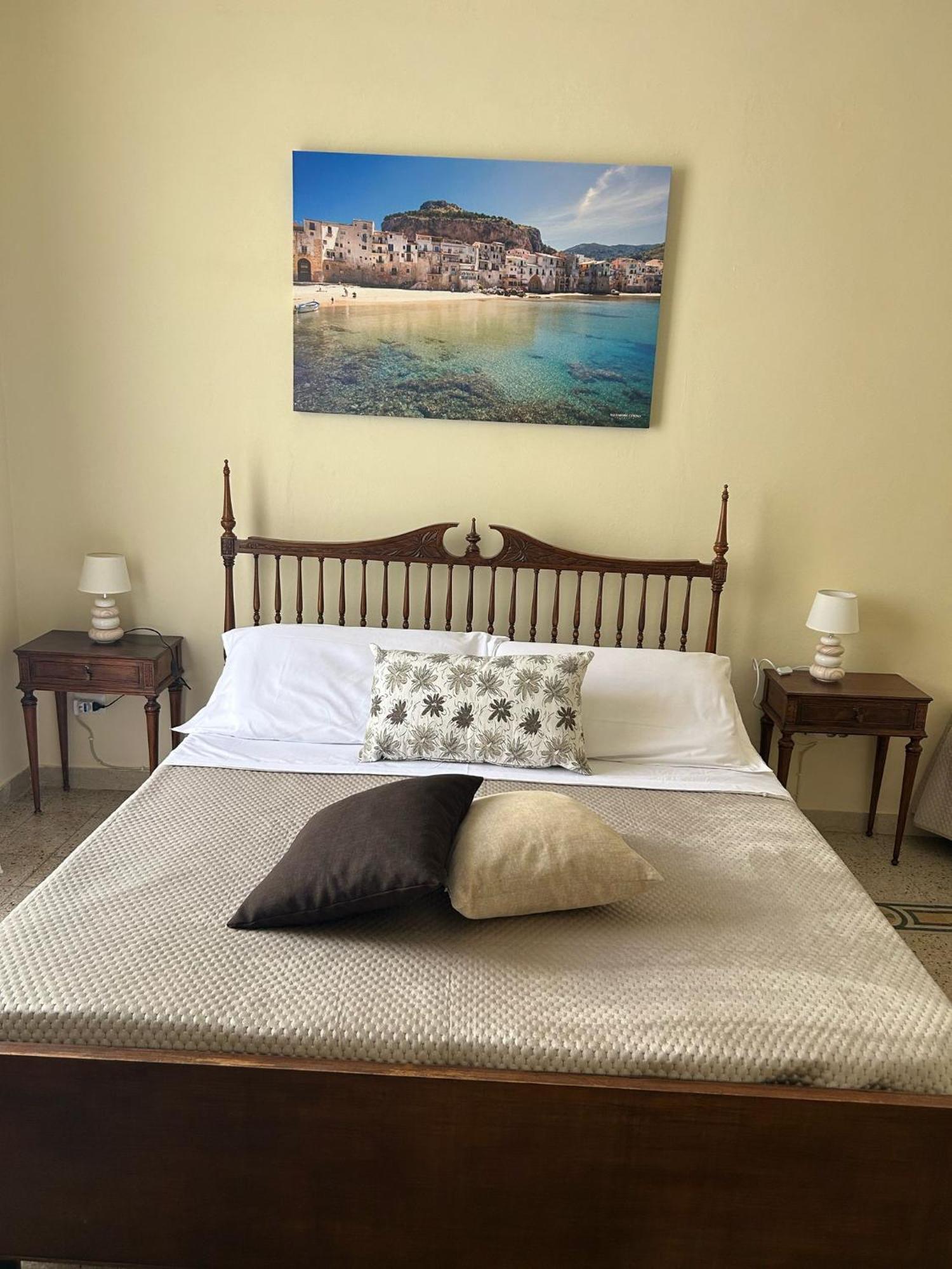 Sicilian Dream Apartments Чефалу Екстериор снимка