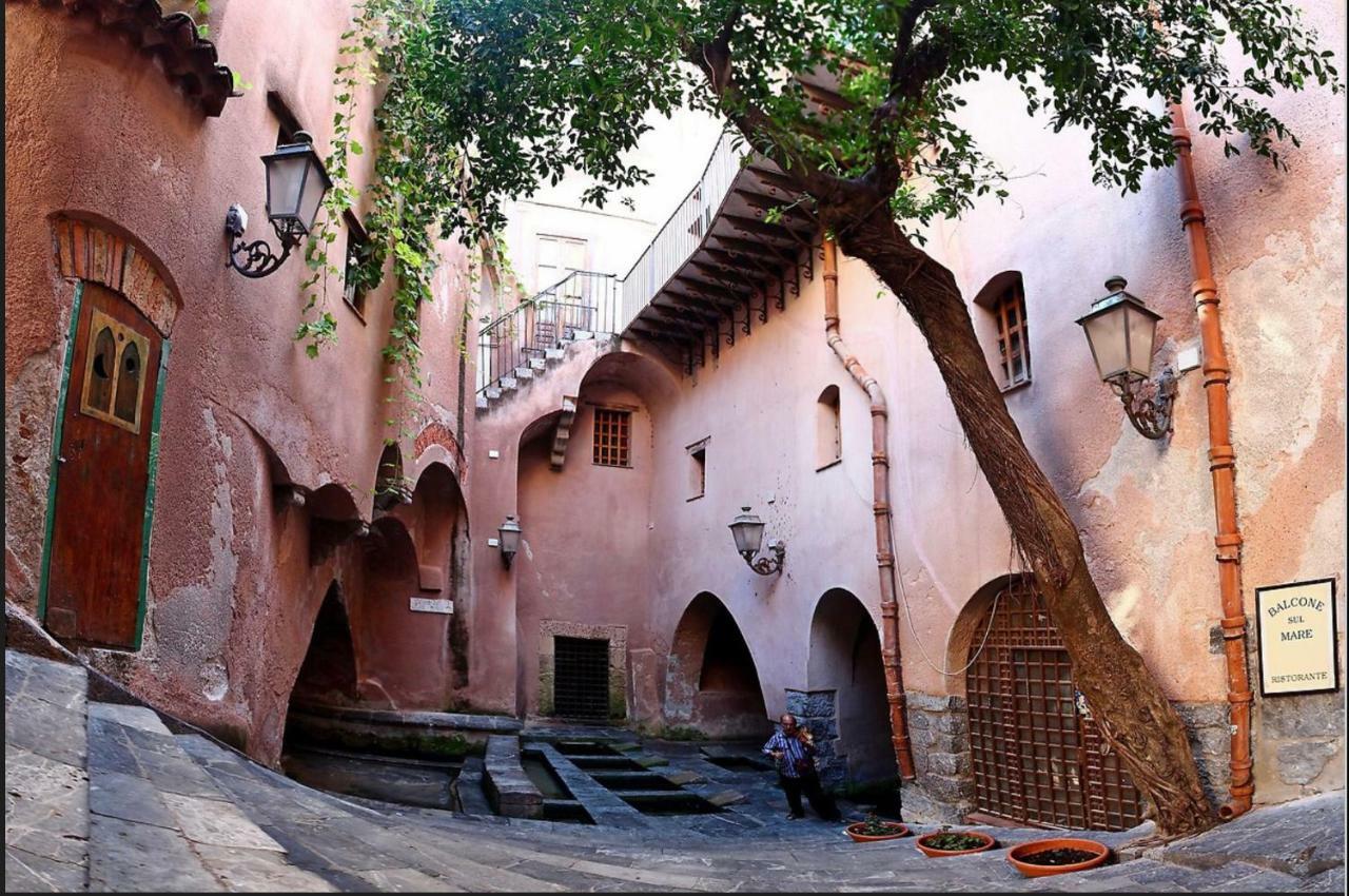 Sicilian Dream Apartments Чефалу Екстериор снимка
